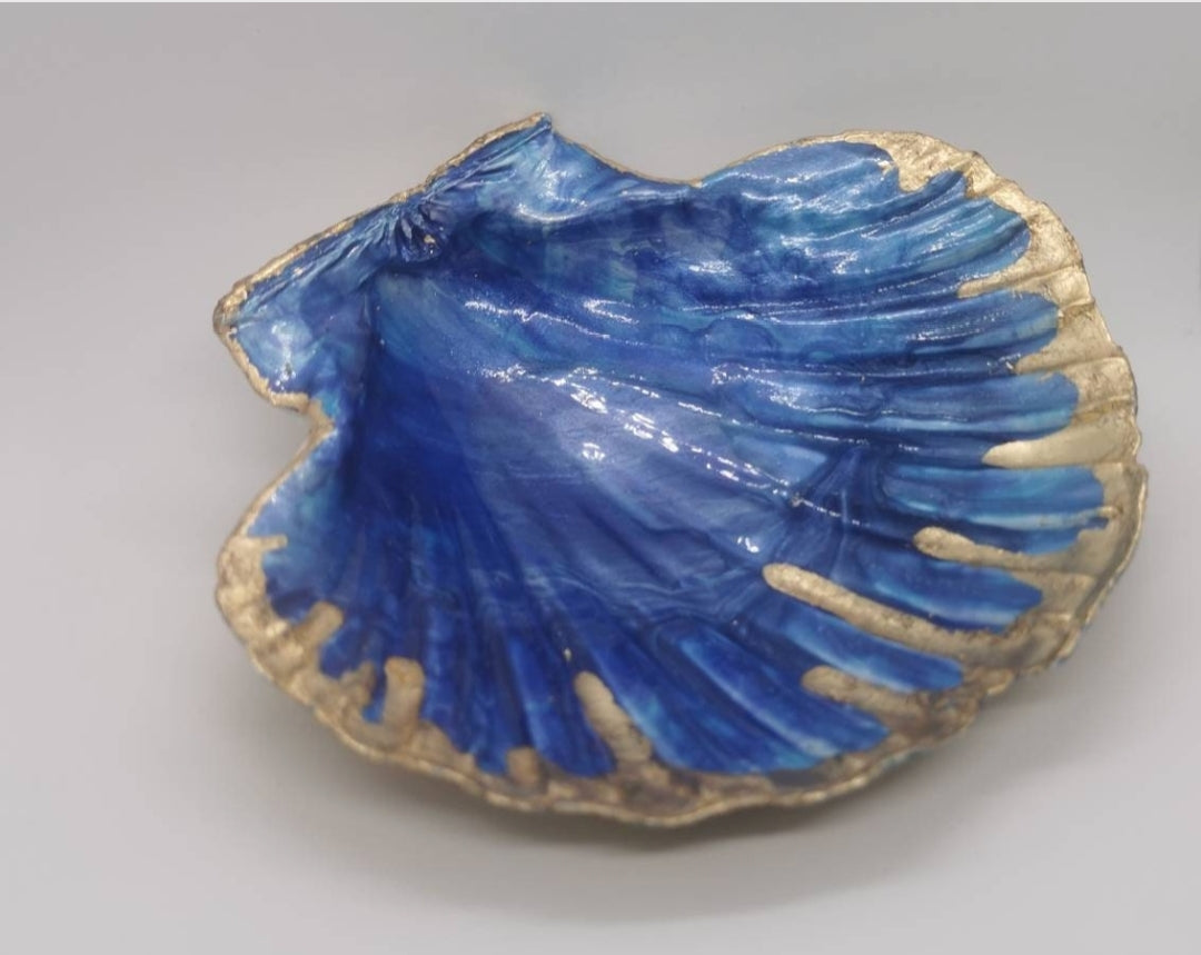 Scallop Shell Trinket Dish - Deep Ocean marble with gold drop edging | Jewellery Dish | Ring Dish | Handcrafted in UK