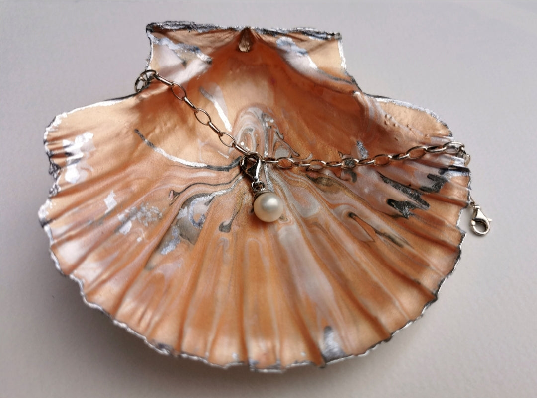 Scallop Shell Trinket Dish - Sunset marble with silver leaf edging | Jewellery Dish | Ring Dish | Handcrafted in UK