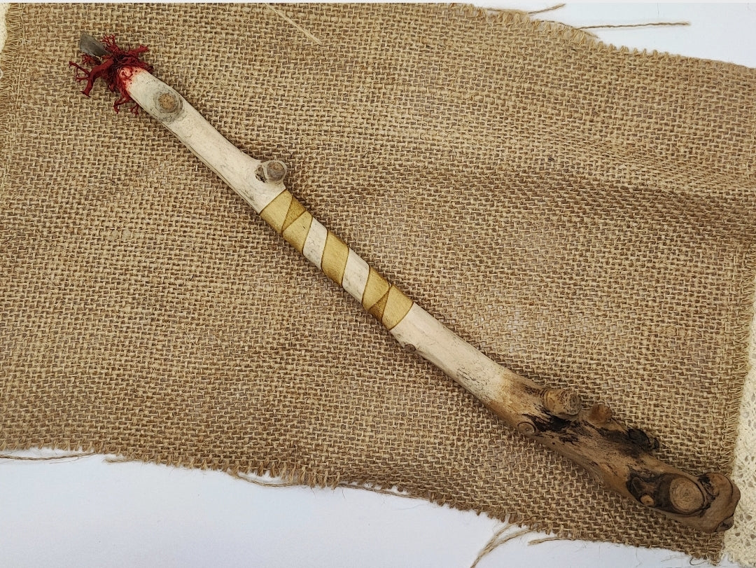 Handcarved Wooden Magic Wand - Driftwood - Gift for Witch - Gift For Wizard - Cosplay - Wand - Unique Gift - Birthday Gift - Christmas Gift