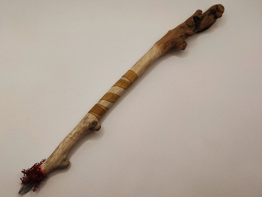Handcarved Wooden Magic Wand - Driftwood - Gift for Witch - Gift For Wizard - Cosplay - Wand - Unique Gift - Birthday Gift - Christmas Gift