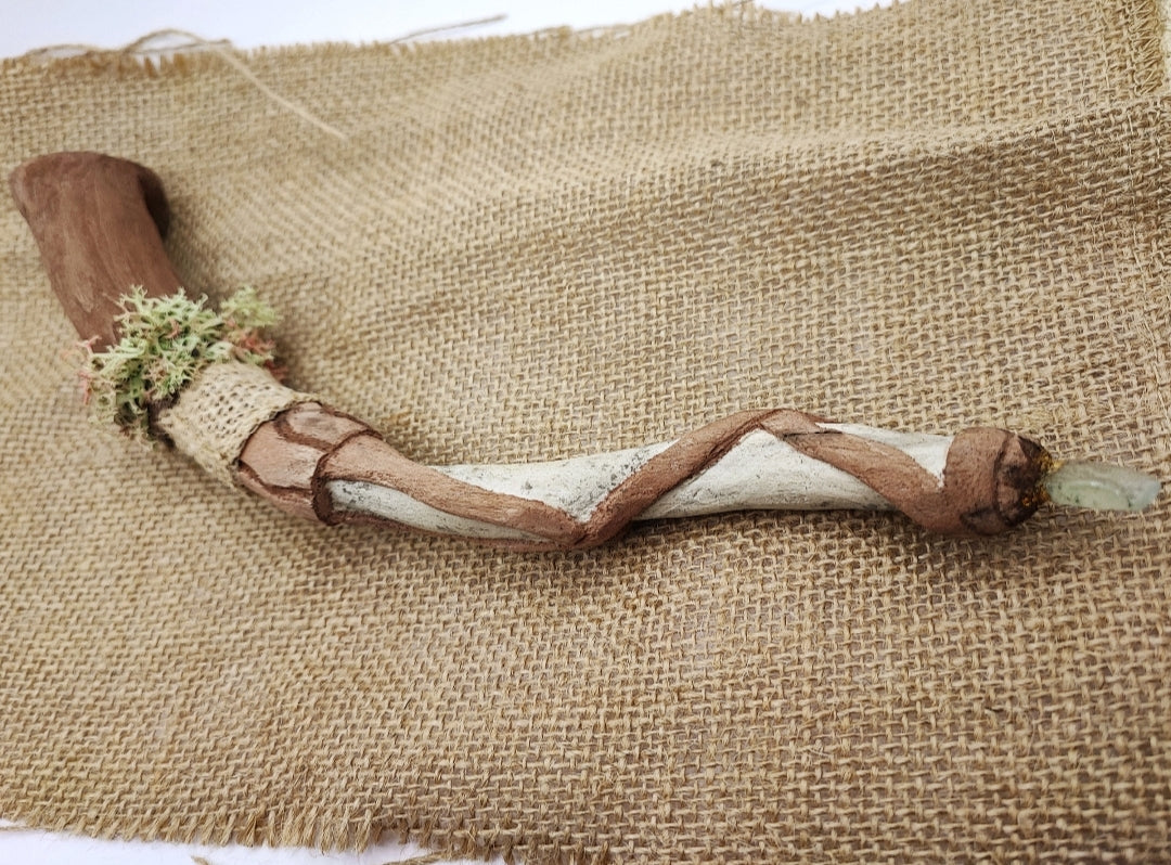 Handcarved Wooden Magic Wand - Driftwood - Gift for Witch - Gift For Wizard - Cosplay - Wand - Unique Gift - Birthday Gift - Christmas Gift