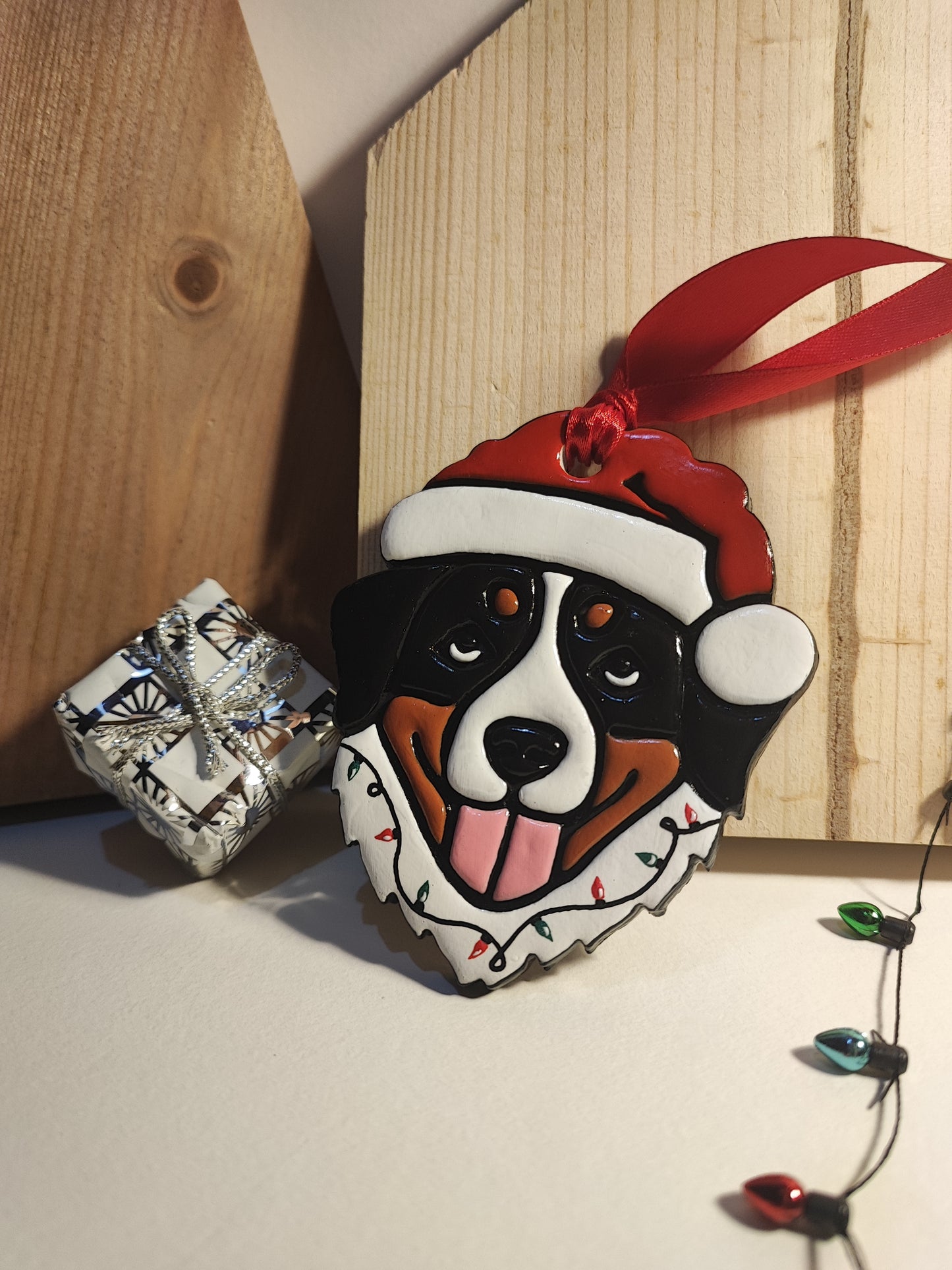 Santa Hat Bernese Mountain Dog Christmas Bauble | Christmas Tree Decorations | Handmade in UK