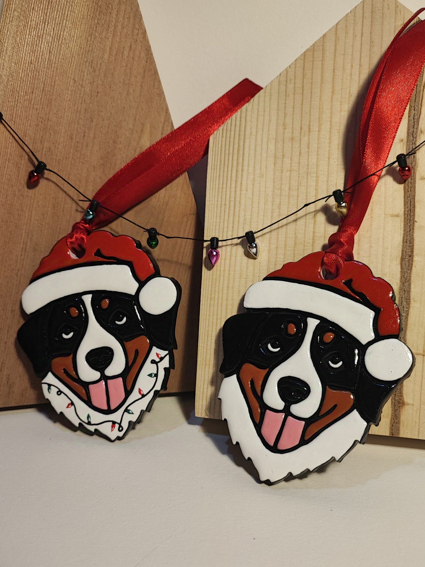 Santa Hat Bernese Mountain Dog Christmas Bauble | Christmas Tree Decorations | Handmade in UK